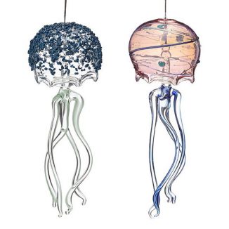 Charming Glass Jellyfish Bells Inspired by Jellyfish’s Gracefulness
