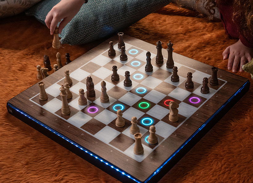 GoChess Robotic Chess Board with AI Technology