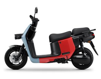 Gogoro CrossOver Smartscooter Can Be Customized To Adapt To Rider’s Needs