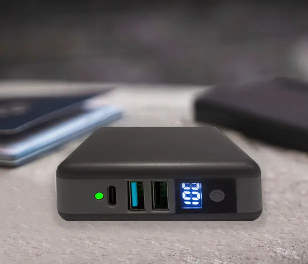 GOSPACE SuperCharger 2.0 - Power Bank and Transfer Files Device in One