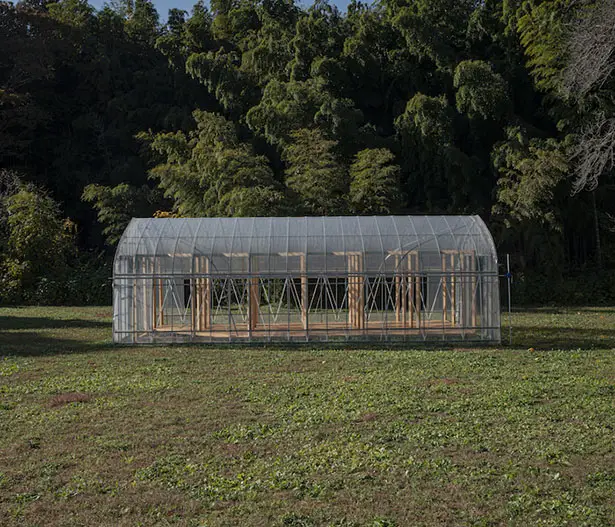 Green Base Workspace for Farming by UENOA Architects