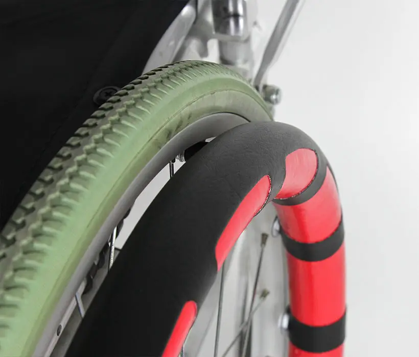 Grip Wheelchair Rim Cover to Prevent Carpal Tunnel Syndrome in