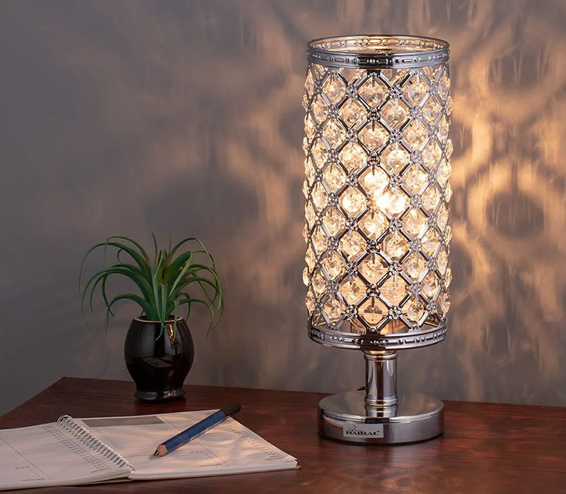 Haitral Metal Table Lamp
