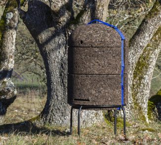 Happy Bees – Alternative Beehive to Provide Natural Habitat for Bees