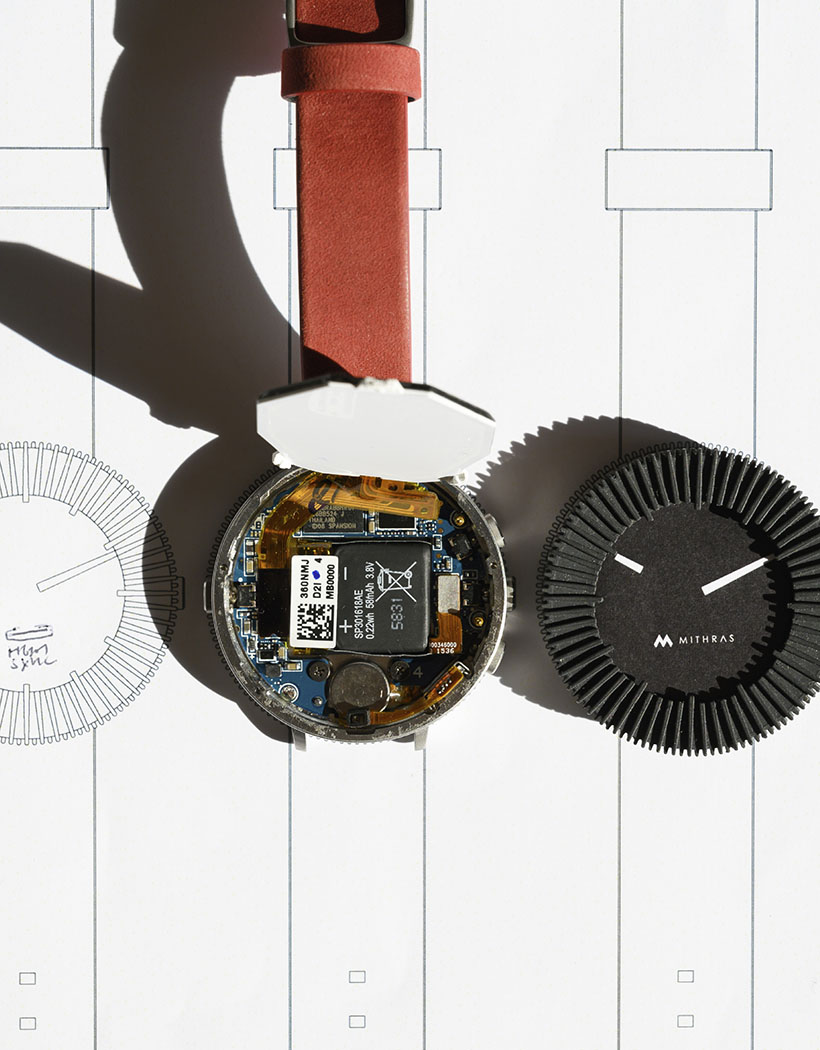 Heat-Sync Thermoelectric Energy Watch by Grace Kayin