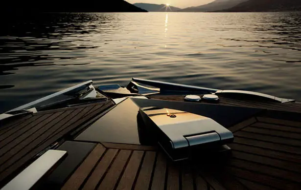 Hedonist Yacht by Art of Kinetik Is Wrapped In High Quality Mahogany Wood