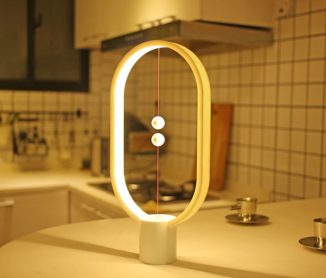 Heng Balance Lamp Features Magnetic Mid-Air Switch Design