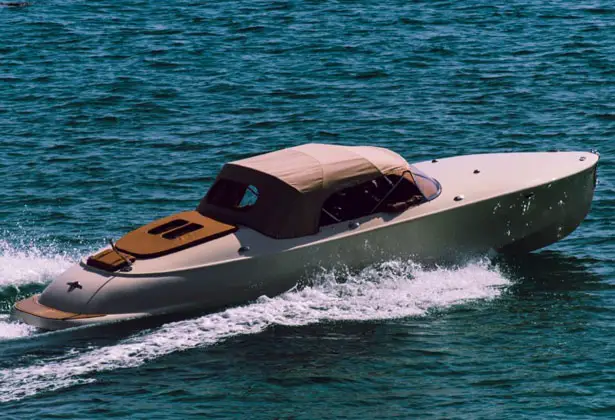 Hermes Speedster Classic Boat in Retro Style by Nick Boats