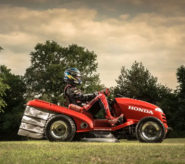 Honda HF2620 Lawn Tractor : World’s Fastest Lawn Mower Yet