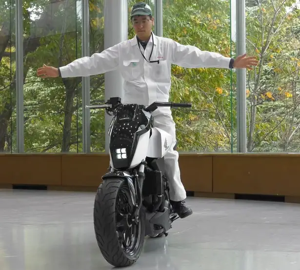 Honda Riding Assist Self-Balancing Motorcycle