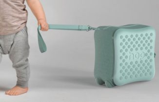 Hop – The Step Stool Suitcase Gives Little Children Extra Help to Gain The Independence