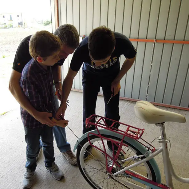 HugBike Autism Friendly Tandem Bike