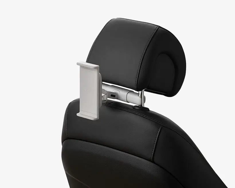 Hyundai Motors Multi Hanger by BKID Co