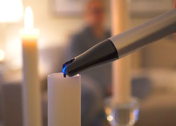 Illume ArcLighter - Flameless, Electronic Candle Lighter