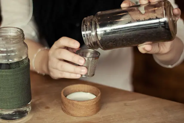 Imbue - The Magnetic Tea Infusing Vessel by WWU Industrial Design