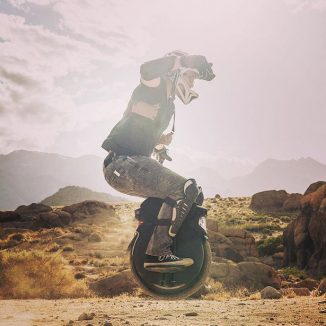 InMotion V11 Electric Unicycle Features Large Pedals and Built-In Suspension