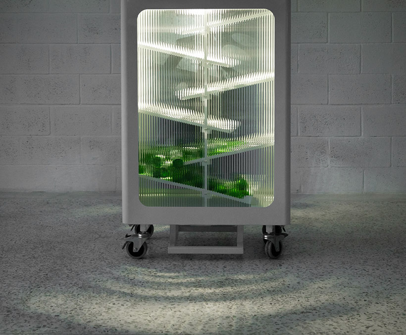Interactive Glass Recycle Bin