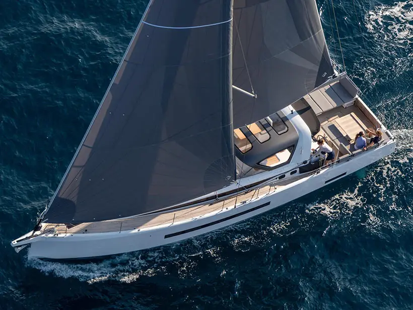 Jeanneau Yachts 55 Sailboat