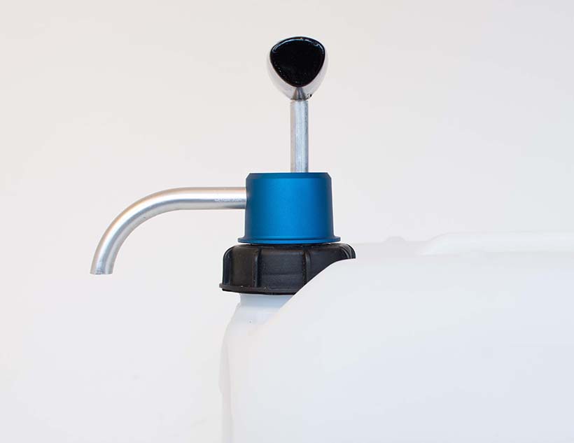Jerry - Jerry Can Water Filter Tool