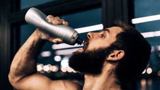 KEEGO: Squeezable Metal Bottle for Athletes