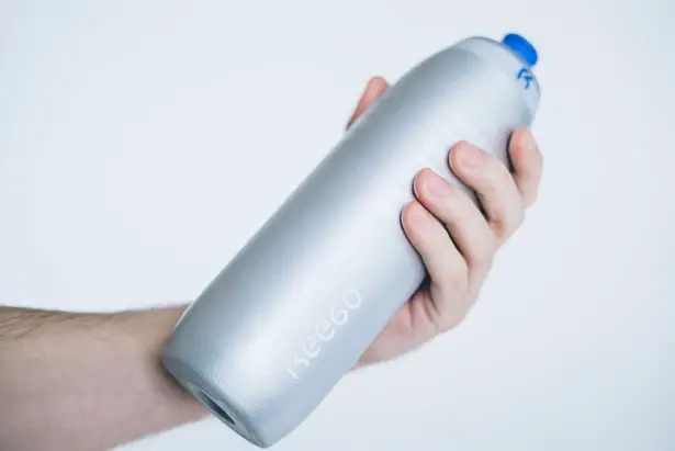 KEEGO: Squeezable Metal Bottle