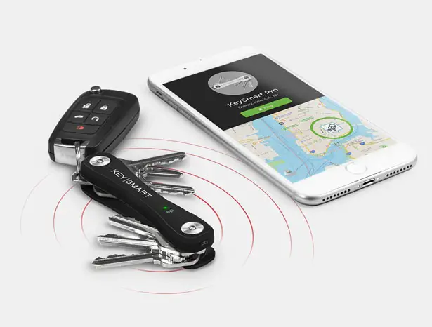 KeySmart Pro with Tile Smart Technology