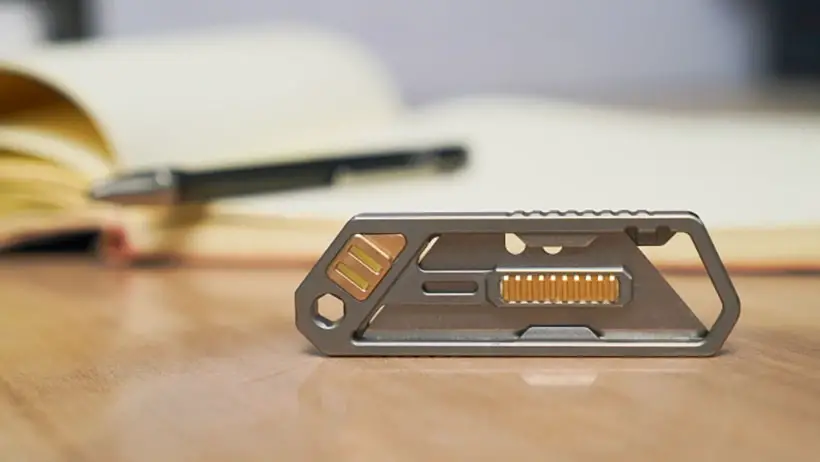 Kiwi Titanium Keychain Utility Knife