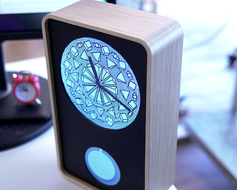 Klydoclock - Cool Analog Clock with Endless Animated Faces