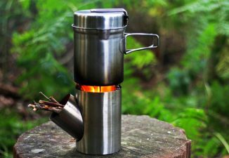Kombuis Biofuel Camping Stove : A Compact Outdoor Cooking Set with 45-degree Angled Feeding Tube