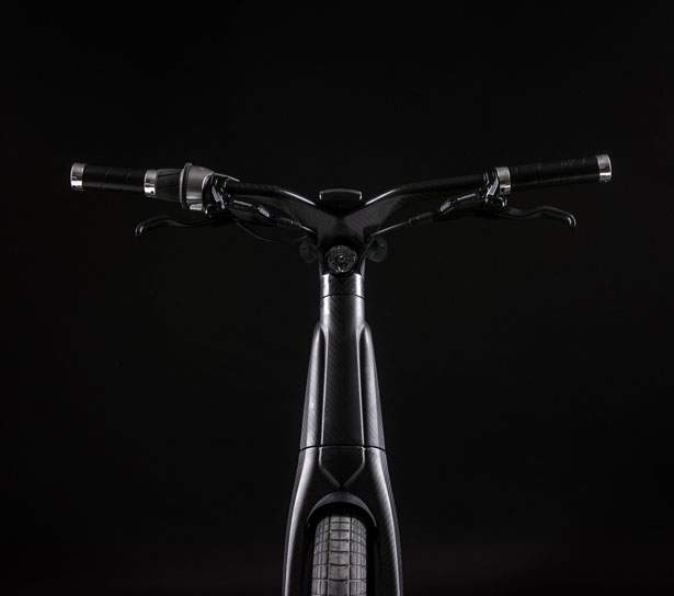 Leaos Carbon Fiber Electric Bike by Armin Oberhollenzer