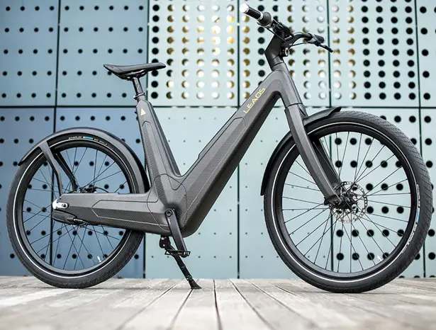Leaos 2.0 : Carbon Fiber e-Bike Features Italian Style