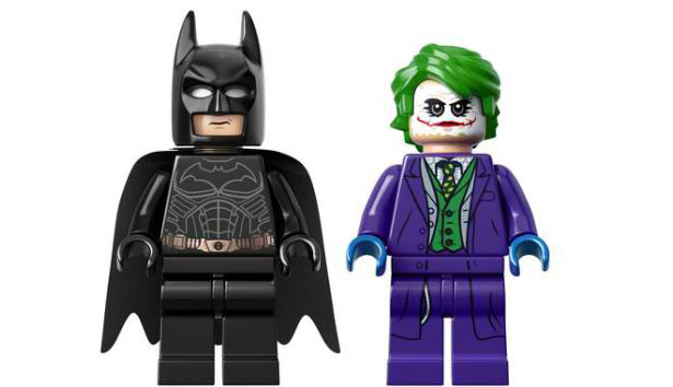 Lego Batman Tumbler Comes with Batman and Joker Minifigures