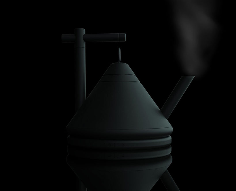 Lollo Kettle by Antonio Serrano