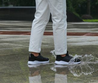 Loom – Sustainable Waterproof Sneakers for Your Outdoor Activity