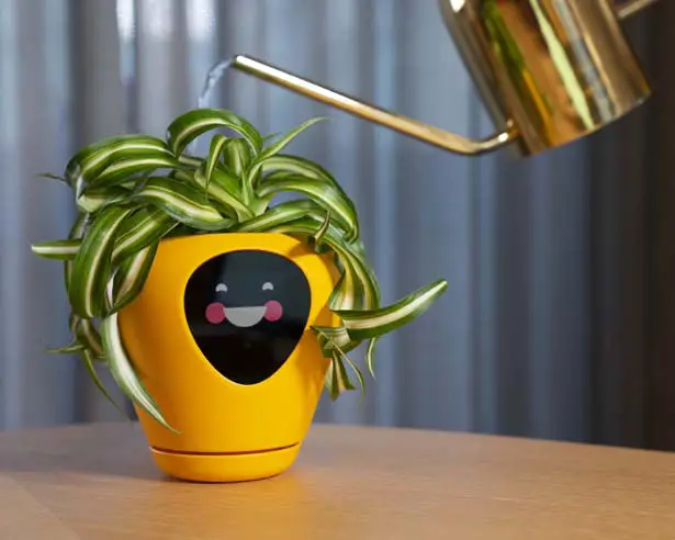 Lua Smart Planter by Vivien Muller Design