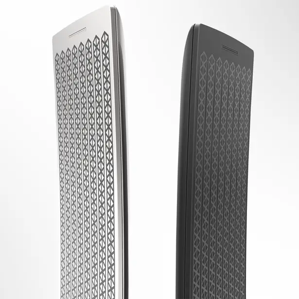 Luna Phone by Jorge Arbelo Cabrera