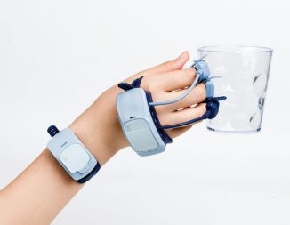 MANOVIVO Wearable Smart Glove for People with Rheumatoid Arthritis