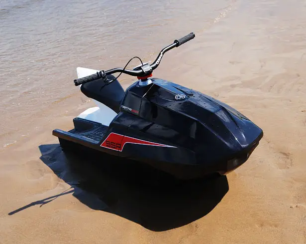 Manta 95R Personal Watercraft by Luke Leighton
