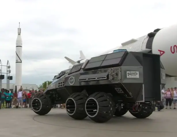 Futuristic Mars Rover Concept Vehicle : The Next Generation of Space Explorers