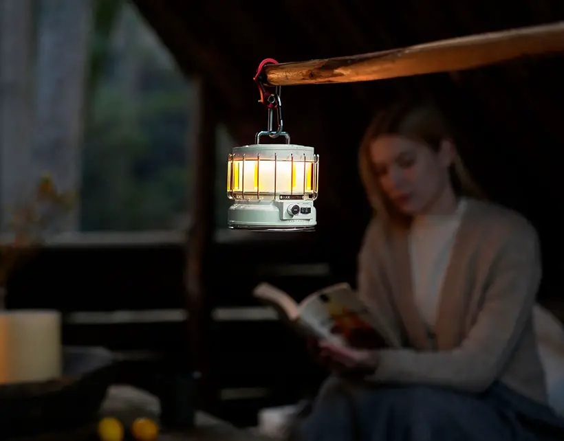 Max Lantern: 3-in-1 Vintage Rechargeable Lantern with Flame