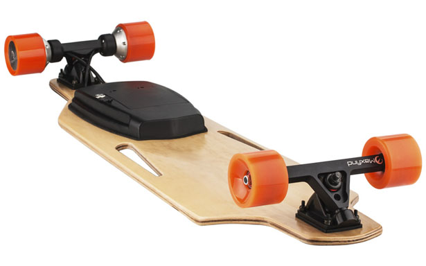 Maxfind Electronic Skateboard with Wireless Remote Control