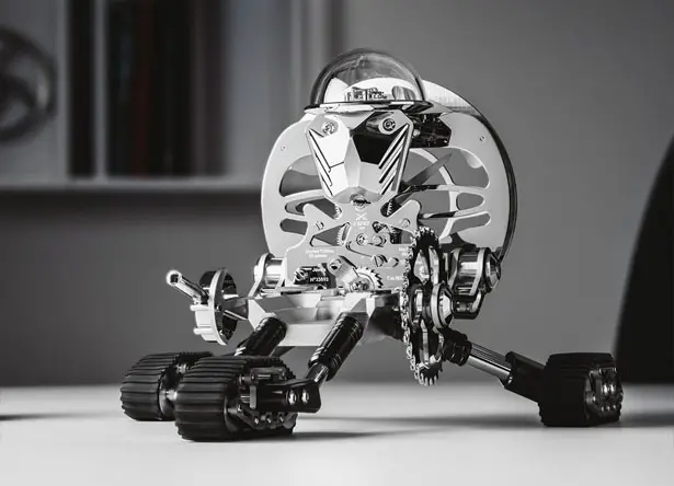 MB&F Grant Robot Clock