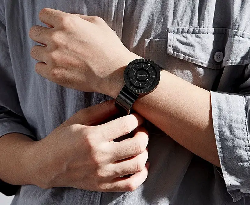 Minimal Rotating Magnetic Ball Watch by RJ68Collection