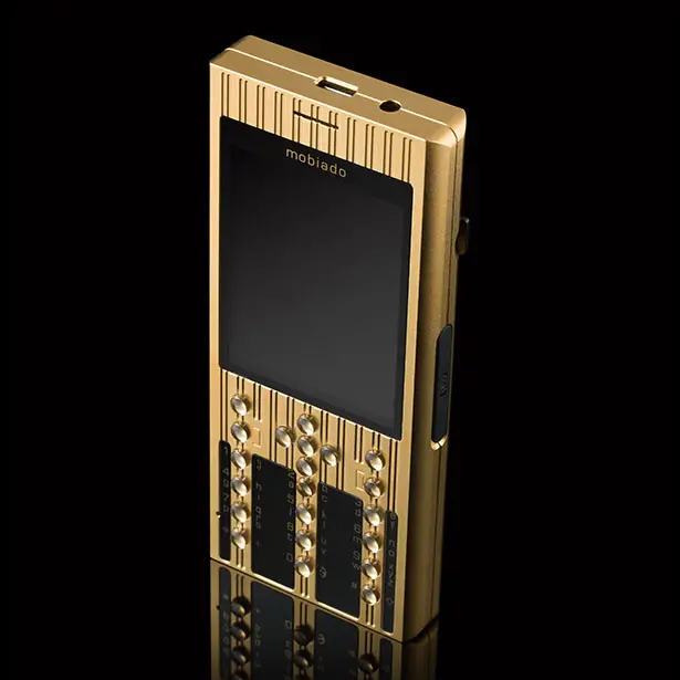 Mobiado Professional 3 GCB Gold Phone