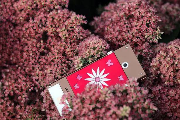 Mobiado Professional 3 VG Fleur Concept Cell Phone 