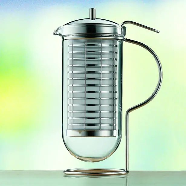 Mono Cafino - Beautiful Coffee Maker by Tassilo von Grolman