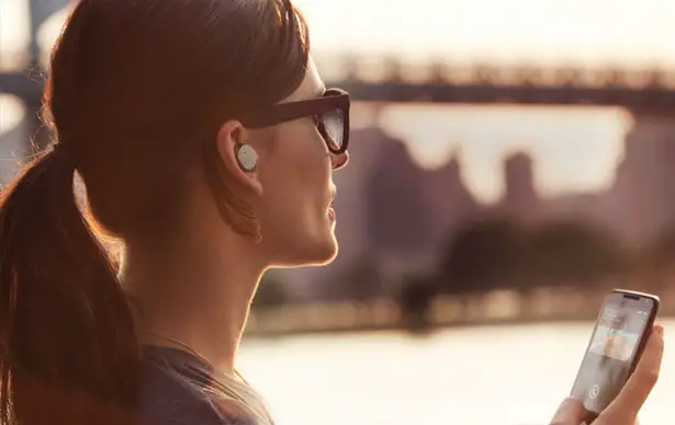 Moto Hint Discreet Wireless Earbud by Motorola