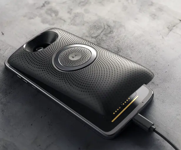 Moto Stereo Speaker Mod for MotoZ Series by Matias Conti