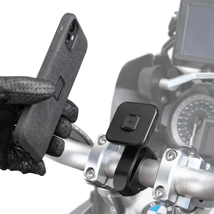 Motorcycle Phone Mounts with Ripping Fast Qi2 Charging
