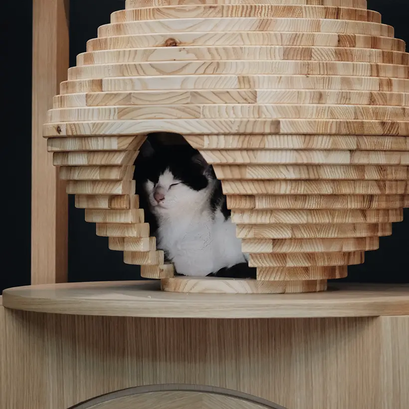 Neko Goten Cat Tower by Hitomi Otake